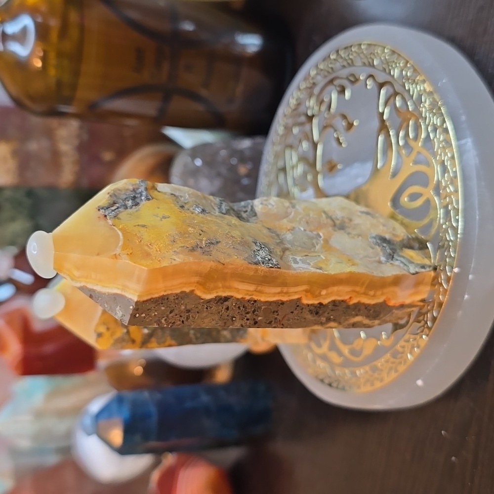 Bumblebee Jasper Tower
